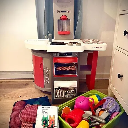 100m2 Im Haus Am Mit Garten Bei Potsdam 아파트