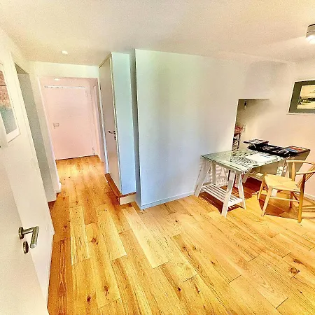 아파트 100m2 Im Haus Am Mit Garten Bei Potsdam *