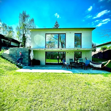 아파트 100m2 Im Haus Am Mit Garten Bei Potsdam