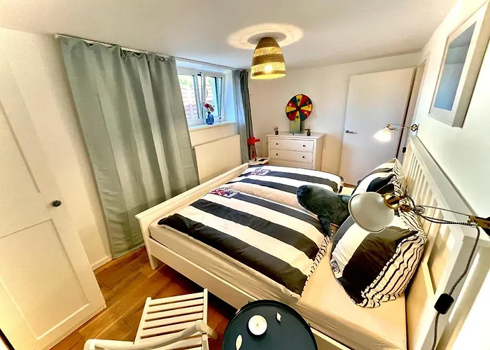 100m2 Im Haus Am Mit Garten Bei Potsdam Daire *